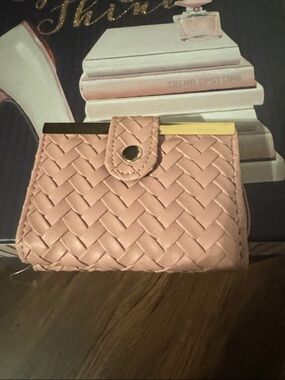 Woven Compact Wallet - Blush Pink